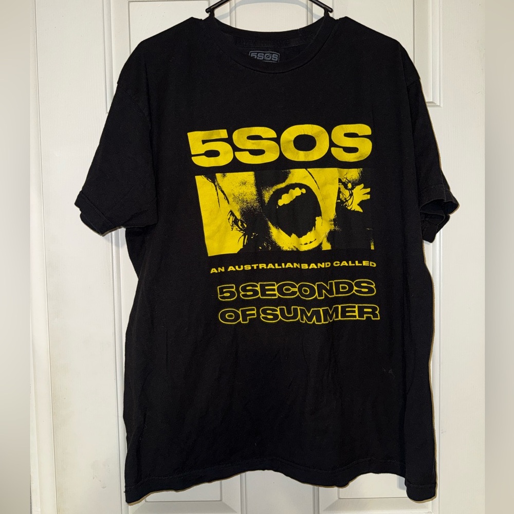 CLOSET CLEAN OUT 5SOS 5 Seconds of Summer Tee